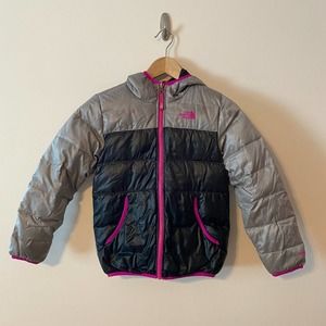TNF moondoggy down Reversible puffer girls m (10/12) grey black w pink trim fair